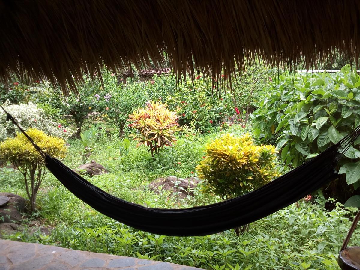 Eco-Lodge El Porvenir. Santa Cruz Exterior photo